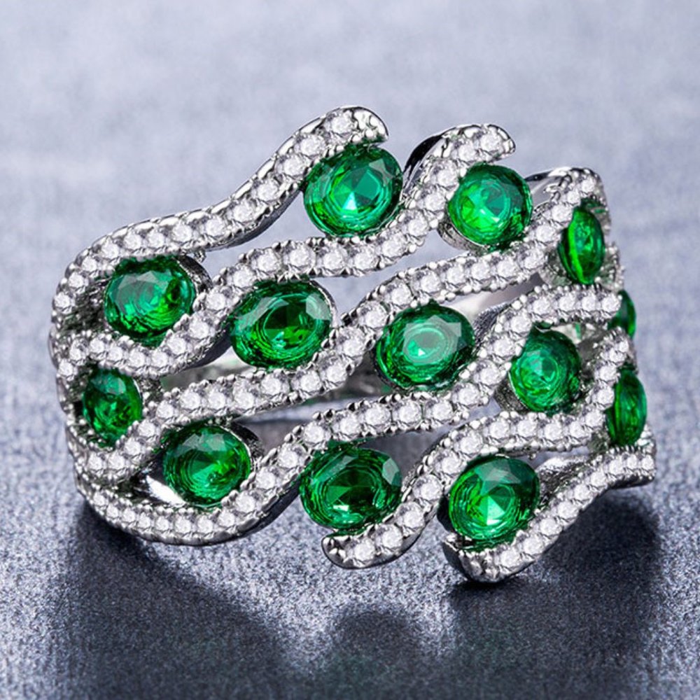 "925 Silver Plated Stylish Green Cubic Zirconia Diamond Ring, FB16FA1102